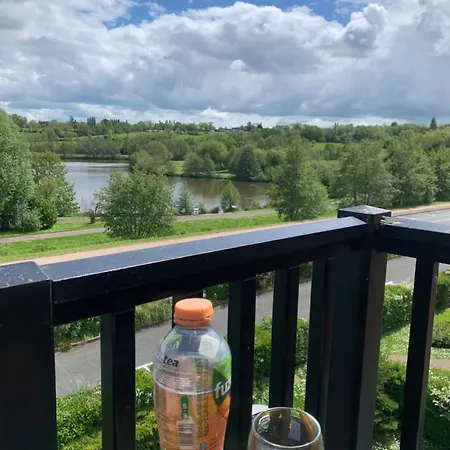Vue Sur Marais Et 500 M De La 아파트